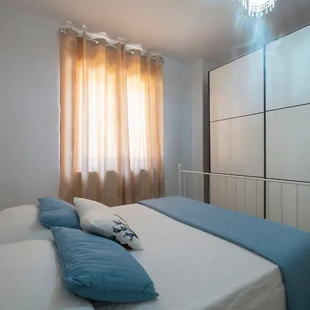 129 - Quadrilo Ristrutturato Con Aria Condizionata E Wi-fi - Gratis Al White Club Fino Al 3 Agosto Apartment Numana
