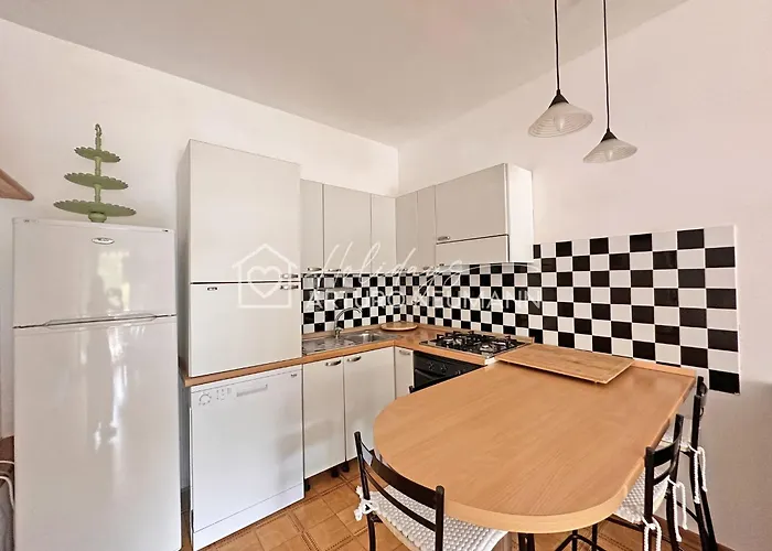 129 - Quadrilo Ristrutturato A Numana, Spazioso Con Aria Condizionata E Wi-fi - White Club Omaggio Dal Lun Al Ven Fino Al 02-08 Apartment Numana